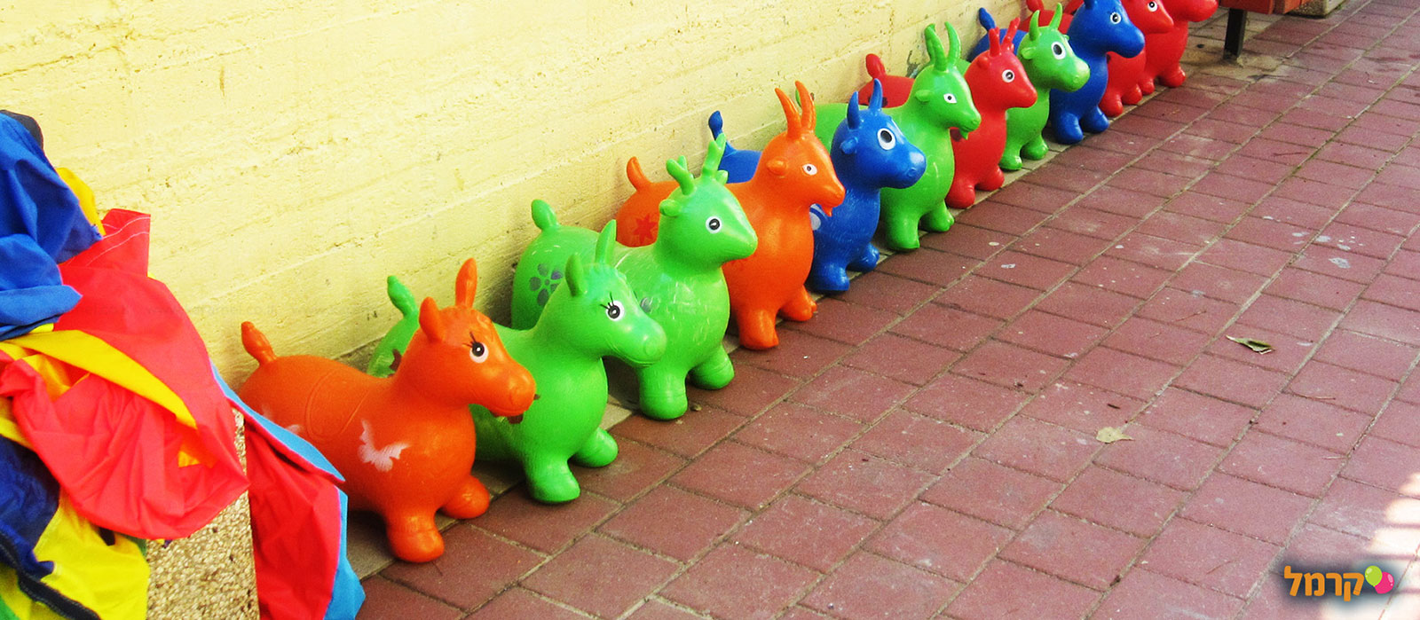 סקייטפארק - חגיגה עם קורקינט - 073-7590778