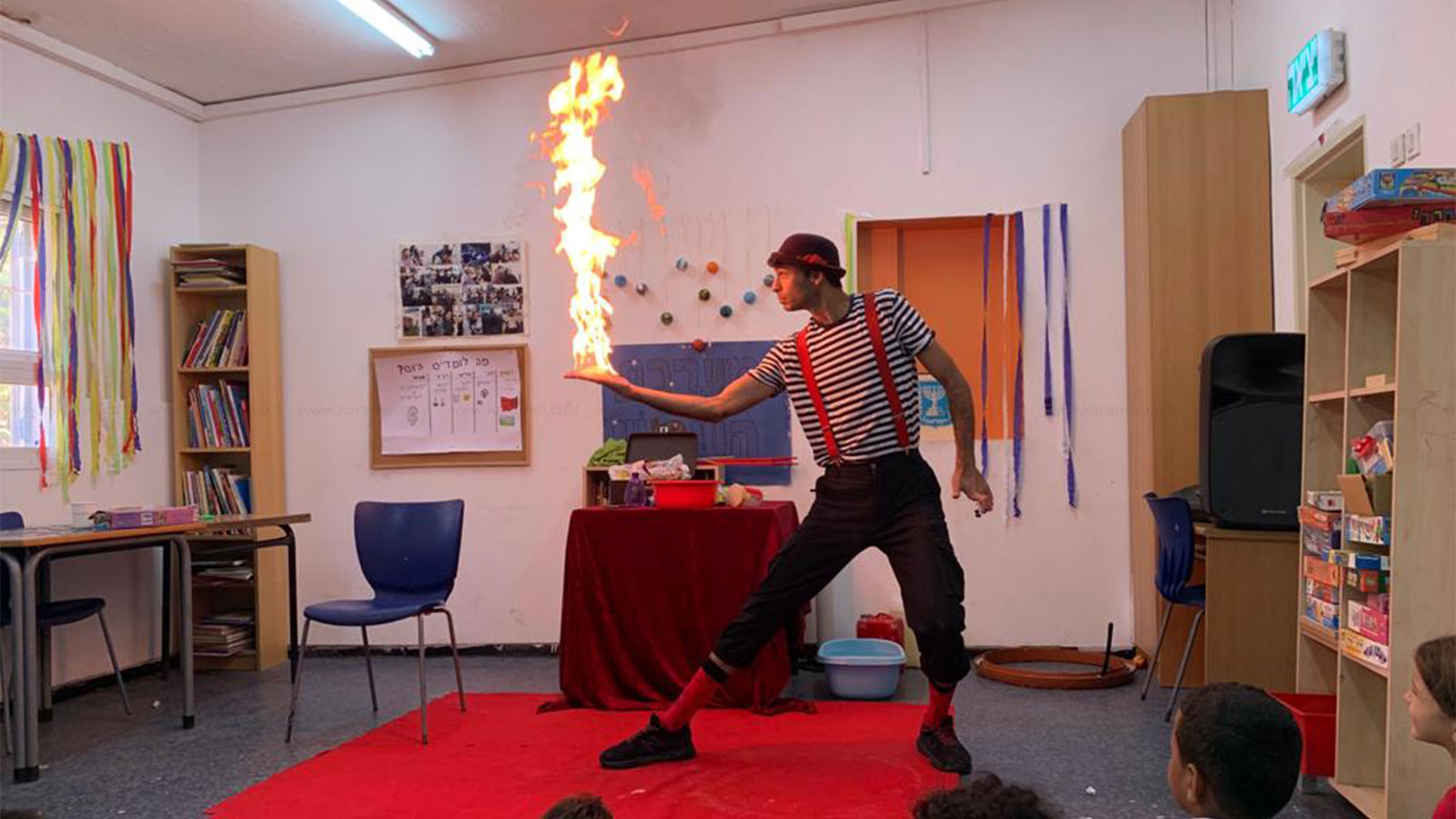 אריאל הקטן - הפעלת קרקס - 073-7842390