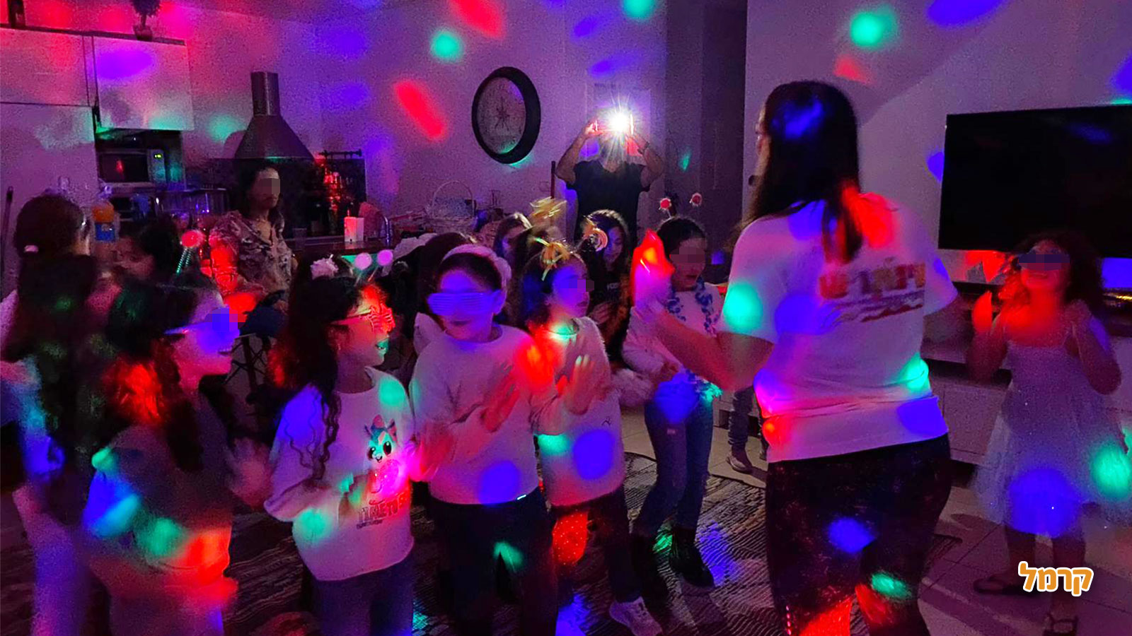 חגיגת ספא מפנקת עם עינתוש - 073-7590531