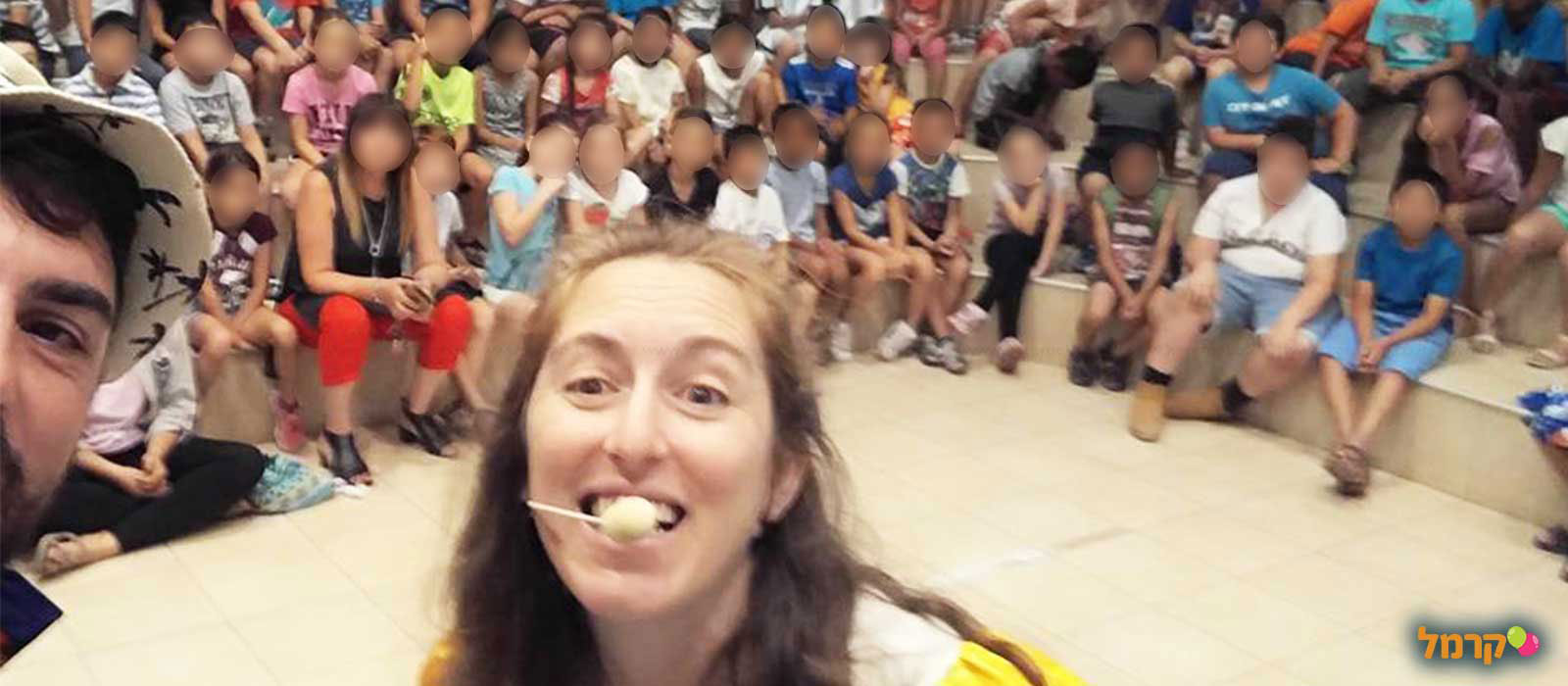 תיאטרון פלאים - 073-7026398