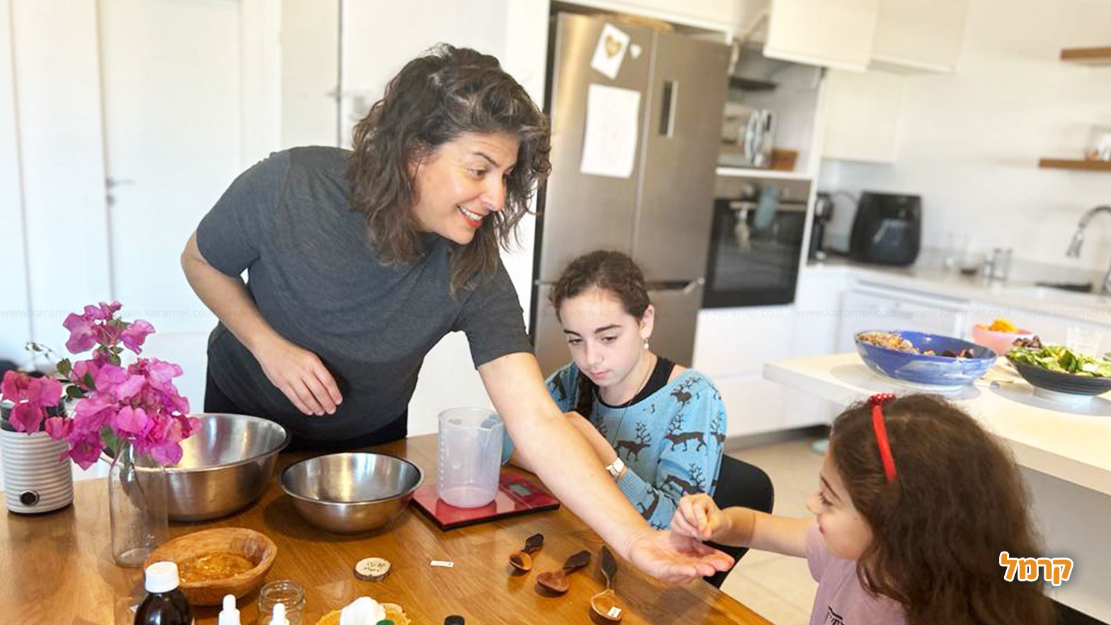 נטורל ביוטי - סדנת טיפוח לבנות - 073-7025422