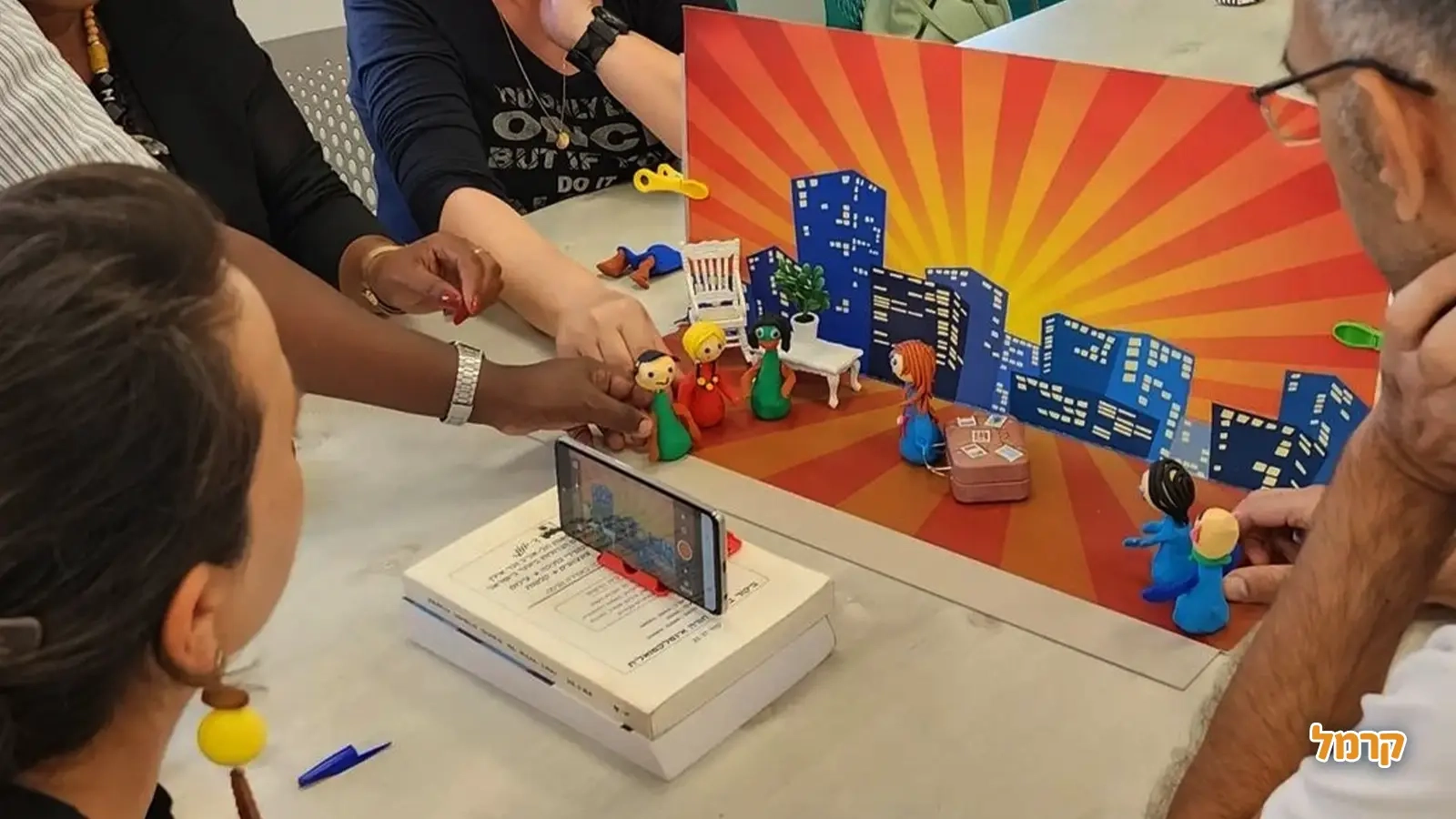 סדנאות והפעלות אנימציה מעשירות - 073-7786196