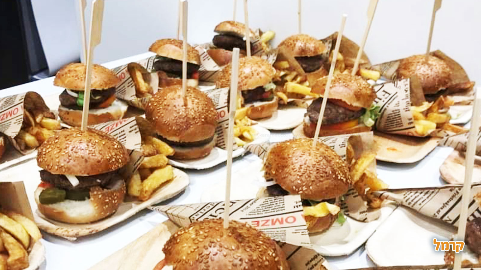 הממלכה של ענברי - דוכני מזון ומתנפחים - 073-7756932