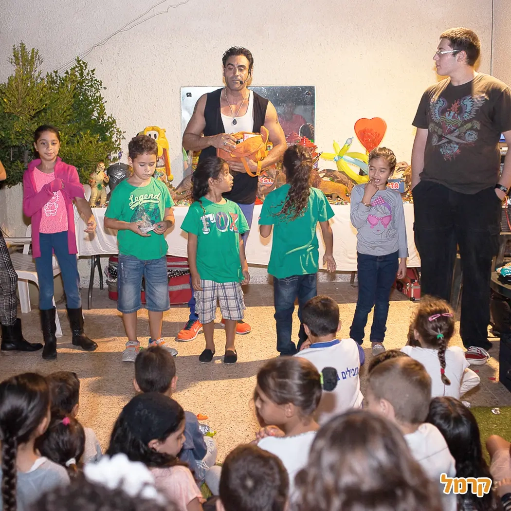 יובלדת יום הולדת וסטנד אפ - 073-7576368