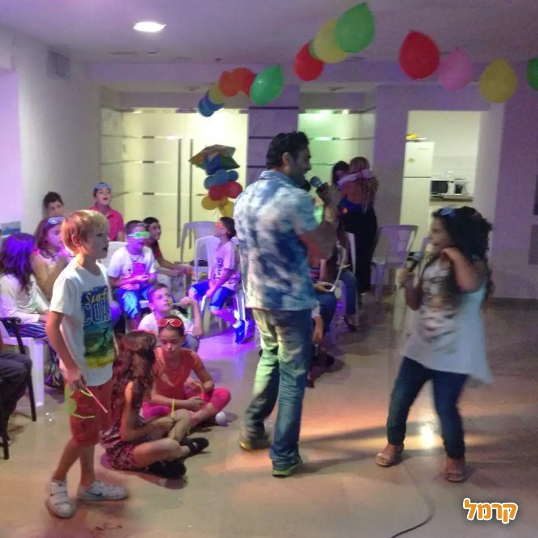 יובלדת יום הולדת וסטנד אפ - 073-7576368