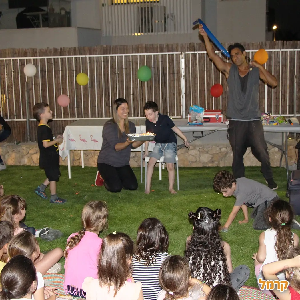 יובלדת יום הולדת וסטנד אפ - 073-7576368