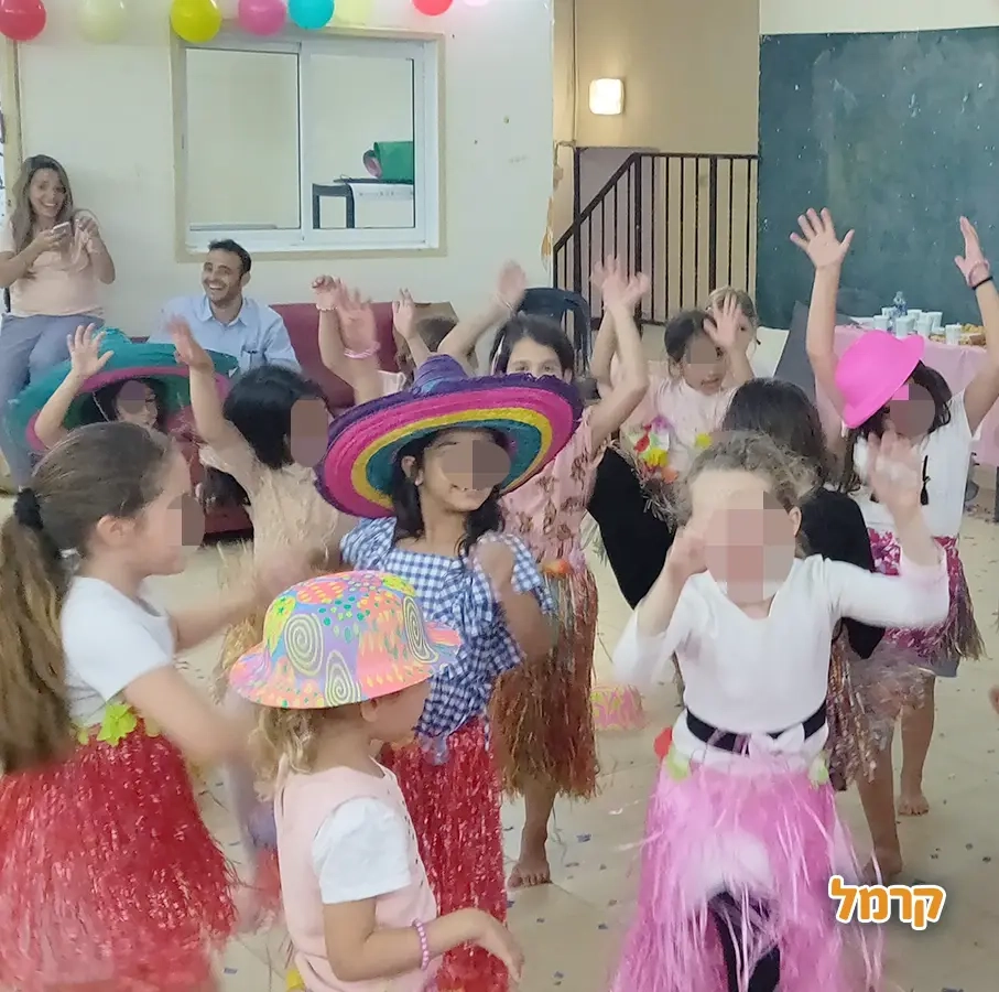 ההילולה - חגיגה מקפיצה לבנות - 073-7578706
