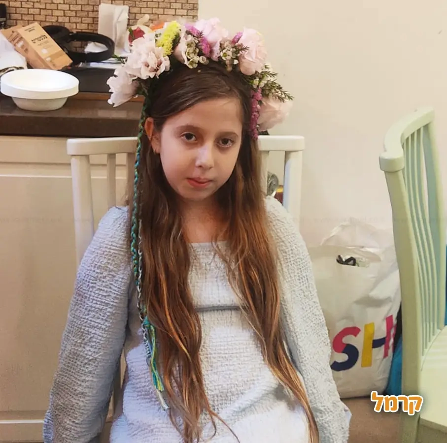 פשוט אוהבת - 073-7585021