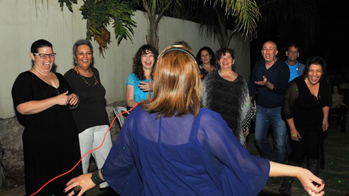 מור ליברמן הפקות - 073-7584959